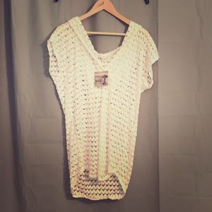 White Short Sleeve Tunic w/ Hood - Jordan Taylor Beachwear